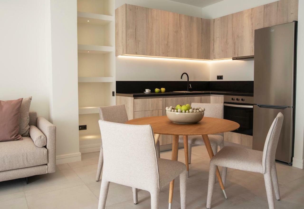 Διαμέρισμα Glyfada South42 *
